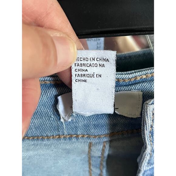 Forever 21 rhinestone encrusted denim cutoff style shorts size 28 - Picture 4 of 4